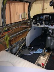 N5976Q Spatial Interior046