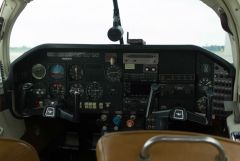 Cockpit 1 9345