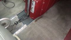 The carpet is backed and the edges are bound. The JBar boot is from Hector. The lever on the floor is the speed brake.
