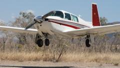 N201CM landing at Emma Gorge Western Australia