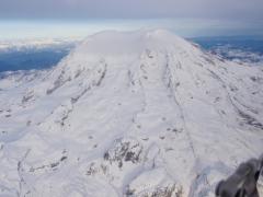 Mt Rainier from 14000ft