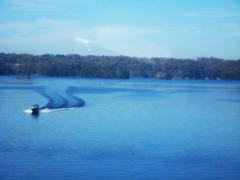 Clear November day on Lake Lanier