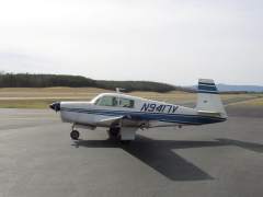 Mooney M20C - Exterior