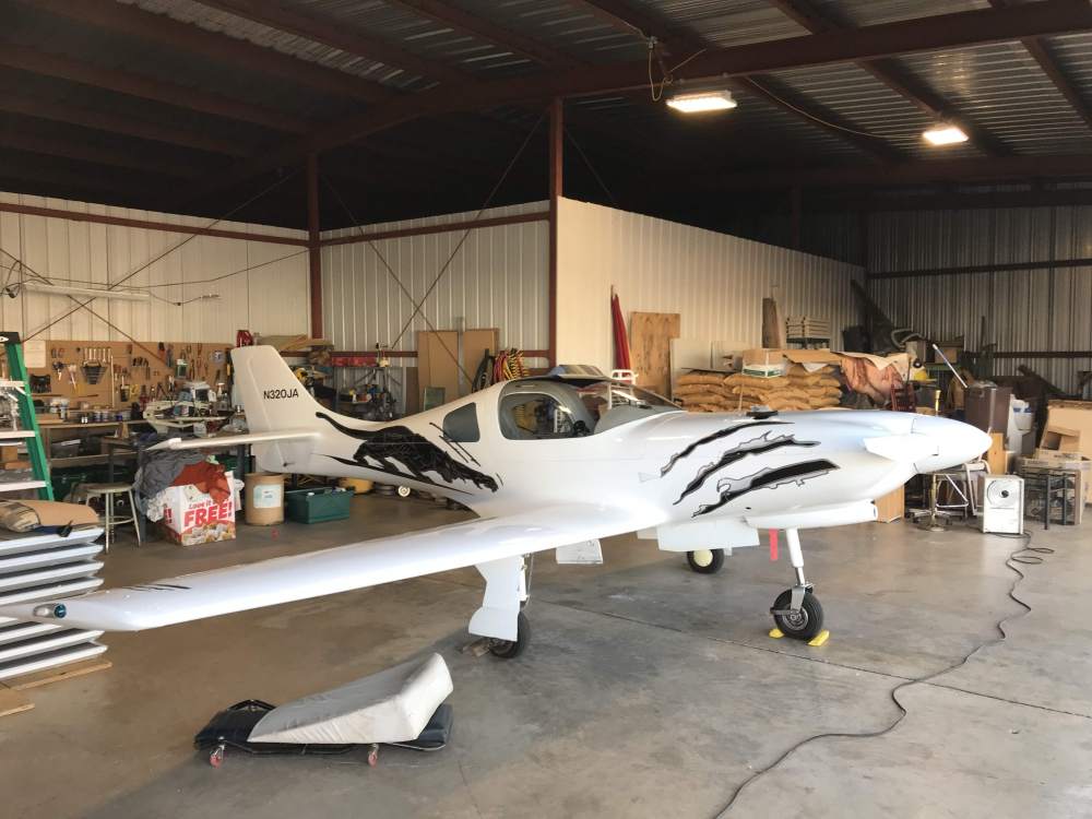 Lancair 320 at Merril, WI  6-13-18.jpg