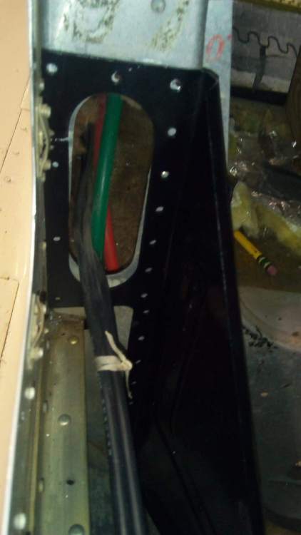 Battery box tail left bulk head hole with box.jpg