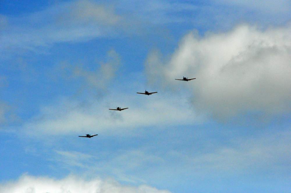 Mooneys Overhead Rwy 9.JPG