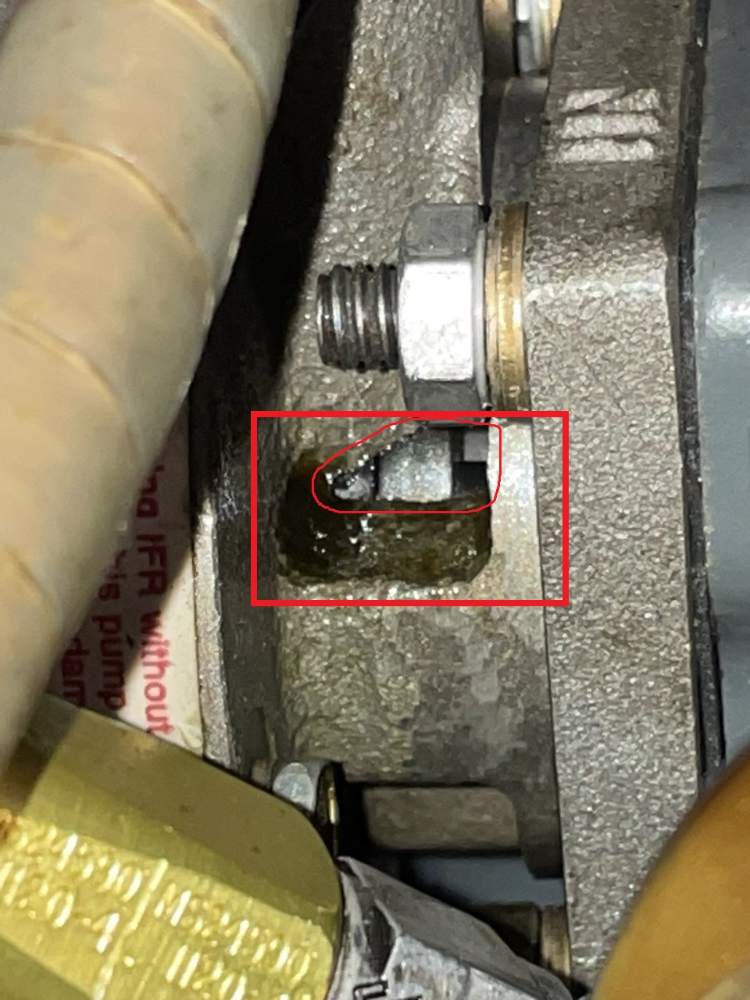 Anatomy of a Vacuum Pump - General Mooney Talk - Mooneyspace.com - A ...