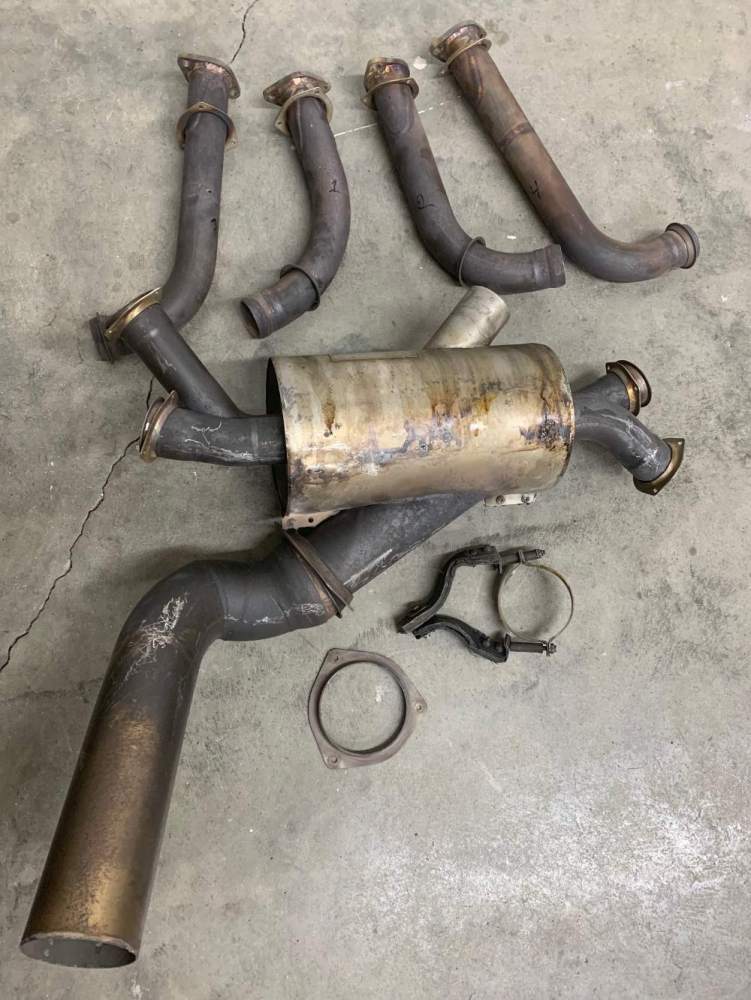 1966_M20E_Exhaust.jpg.f30635fac41480a18d1f55b09a3cb031.jpg