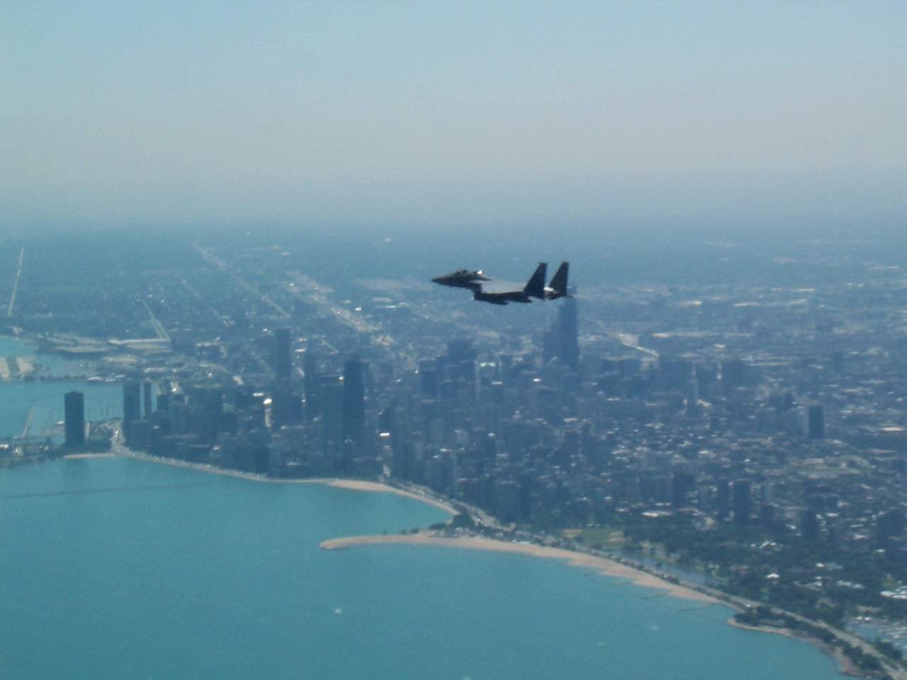 ChicagoAirplanePictures004.jpg.a83d994da618c1ea97e5a7c5c5732a95.jpg